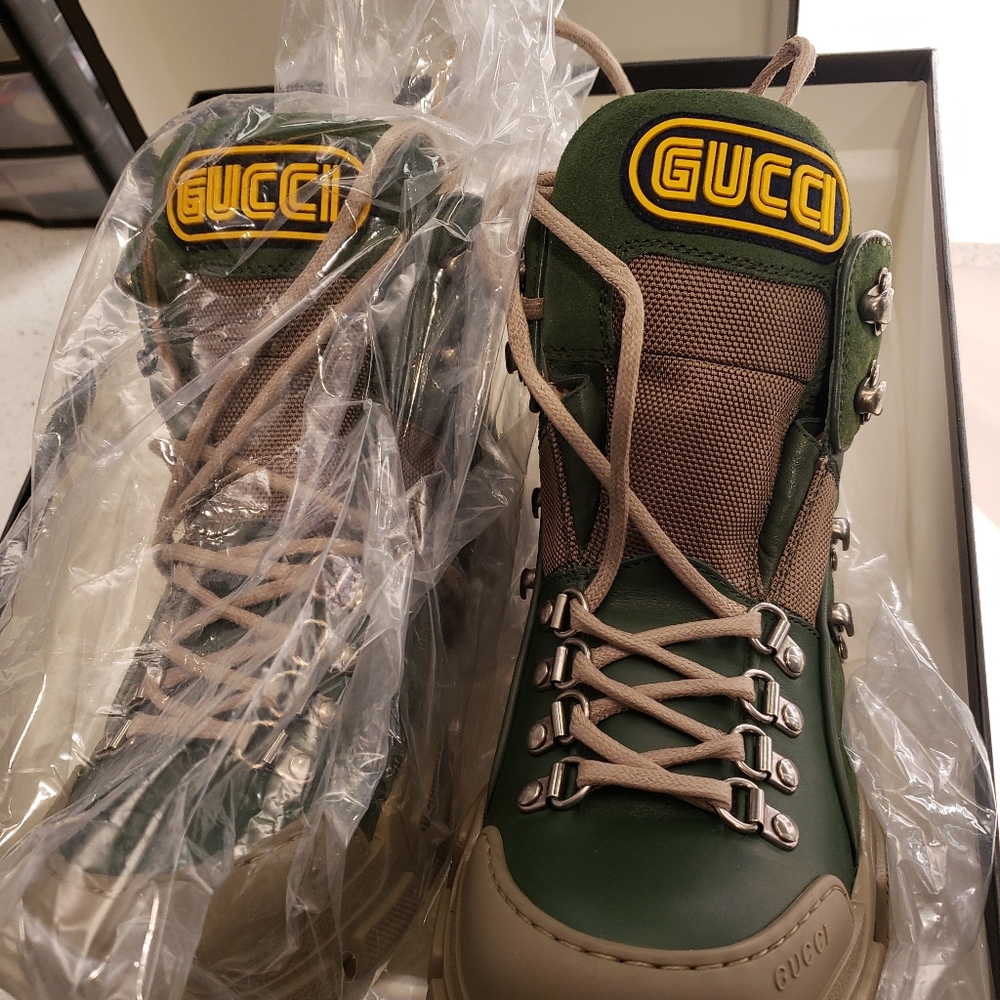 Authentic Gucci boots - Picture 7 of 9